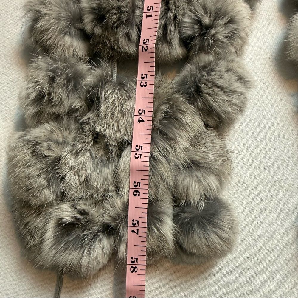 Genuine Rabbit Fur Pom Pom Scarf Silver Gray Frost Mobwife Old Hollywood Glam - Picture 5 of 10